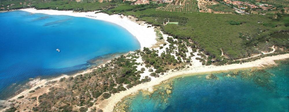Residence Sos Alinos Cala Liberotto Esterno foto